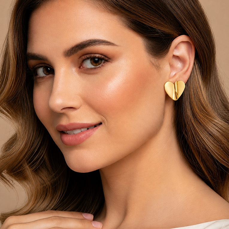 BROQUEL CORAZON CHAPA DE ORO 18 KT