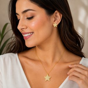 JUEGO ESTRELLA MICROZIRCONIA CHAPA DE ORO 18 KT
